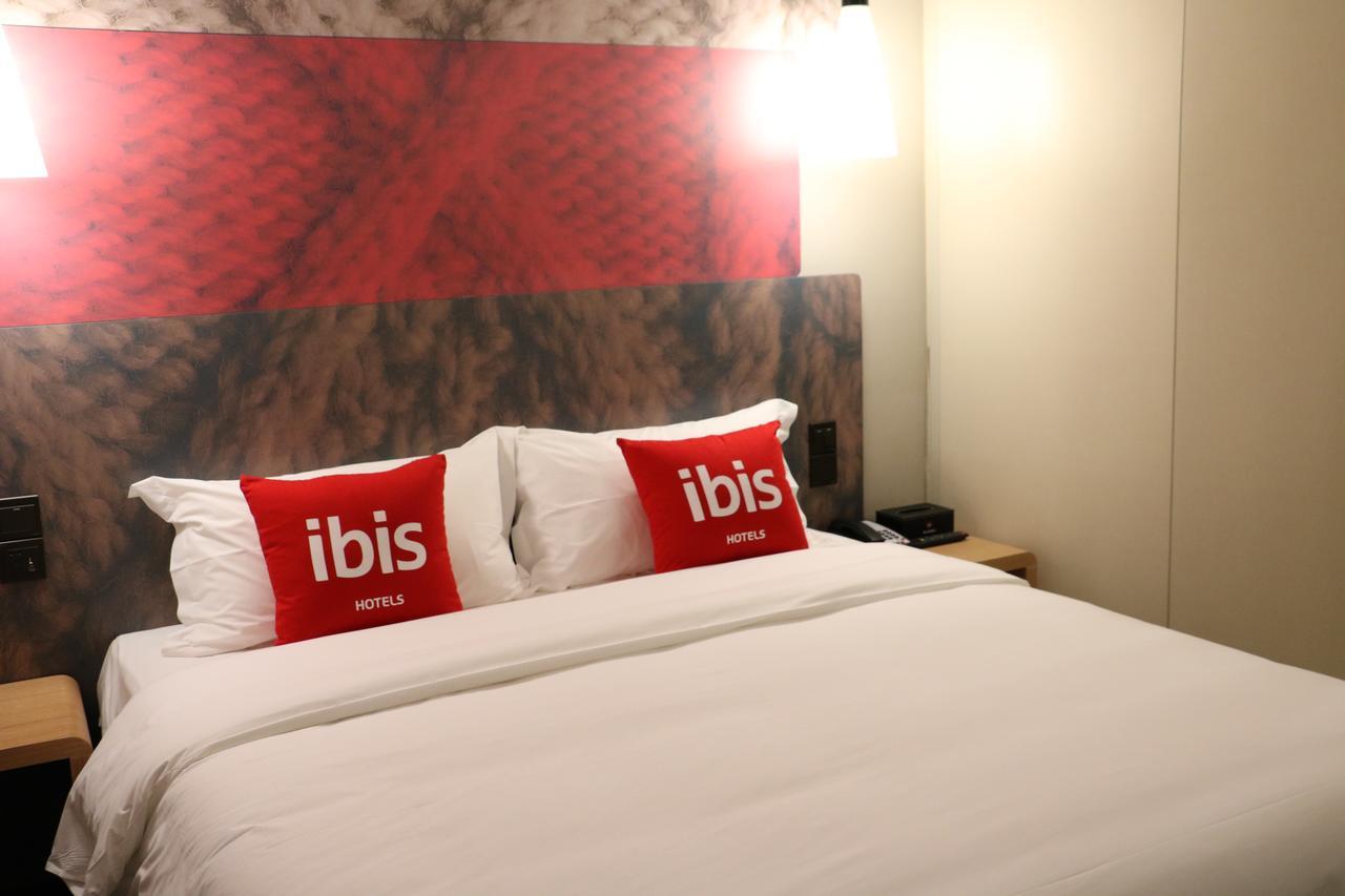 Ibis Shanghai North The Bund Zhoujiazui Road Xangai Exterior foto